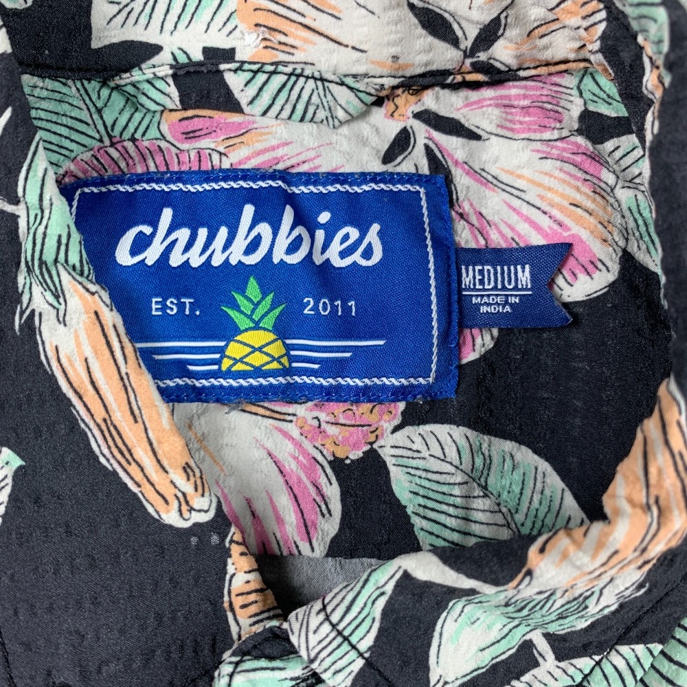 Chubbies Shirt Mens Medium Black Pink Floral All Over Nylon Stretch Short Sleeve - Picture 4 of 13